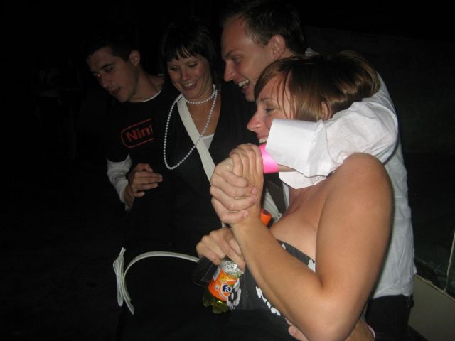 i/Kranj/Absolvent08/07-BlackWhiteParty/absolvent 1841.jpg_640.jpg